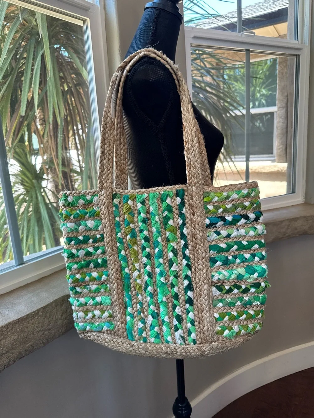 Natural and Handmade Jute Green Beige Shoulder Handbag - Tote Bag (NWT)